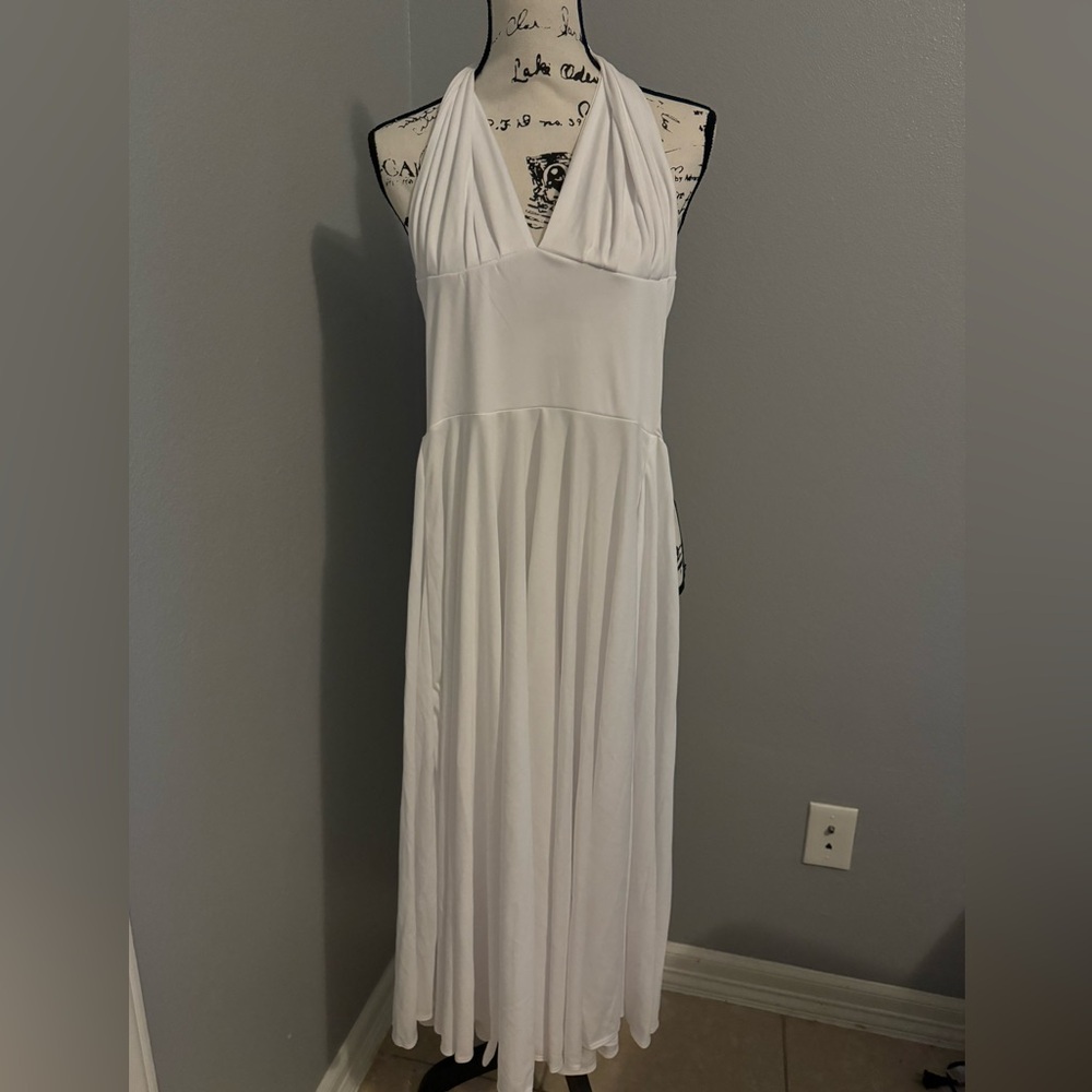 Marilyn Manore costume